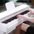 永美YM-733白立式電子キーボンド入門61ピアノ鍵盤ラレンディディディージ専门白のコーストストスト1:YM-733+大きな贈り物+チェア